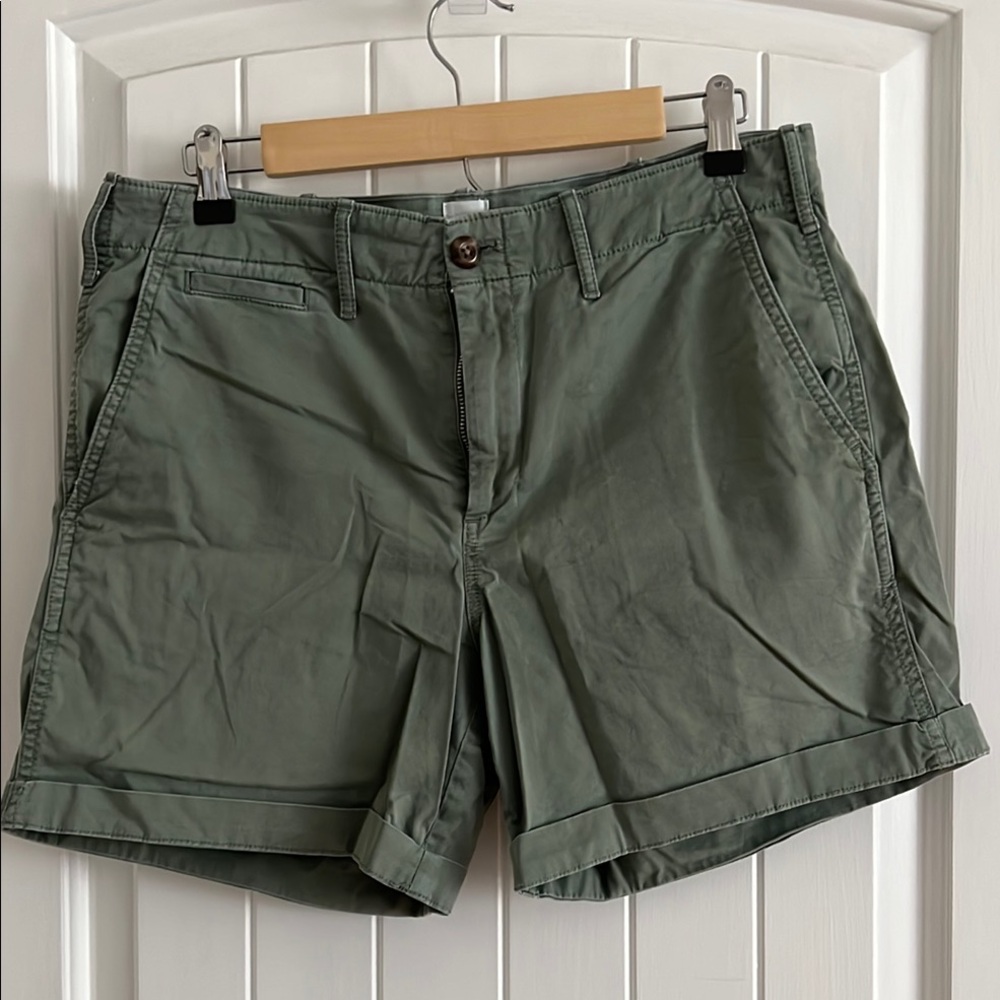 GAP Women's Olive Green Bermudas